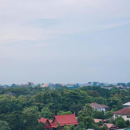 Nakara Hotel, Ubon Ratchathani Buitenkant foto