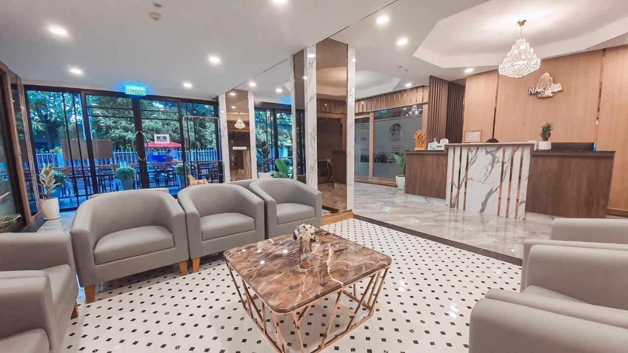 Nakara Hotel, Ubon Ratchathani Buitenkant foto