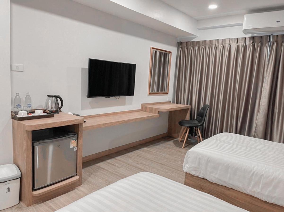 Nakara Hotel, Ubon Ratchathani Buitenkant foto