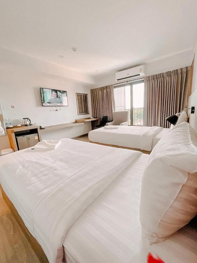 Nakara Hotel, Ubon Ratchathani Buitenkant foto