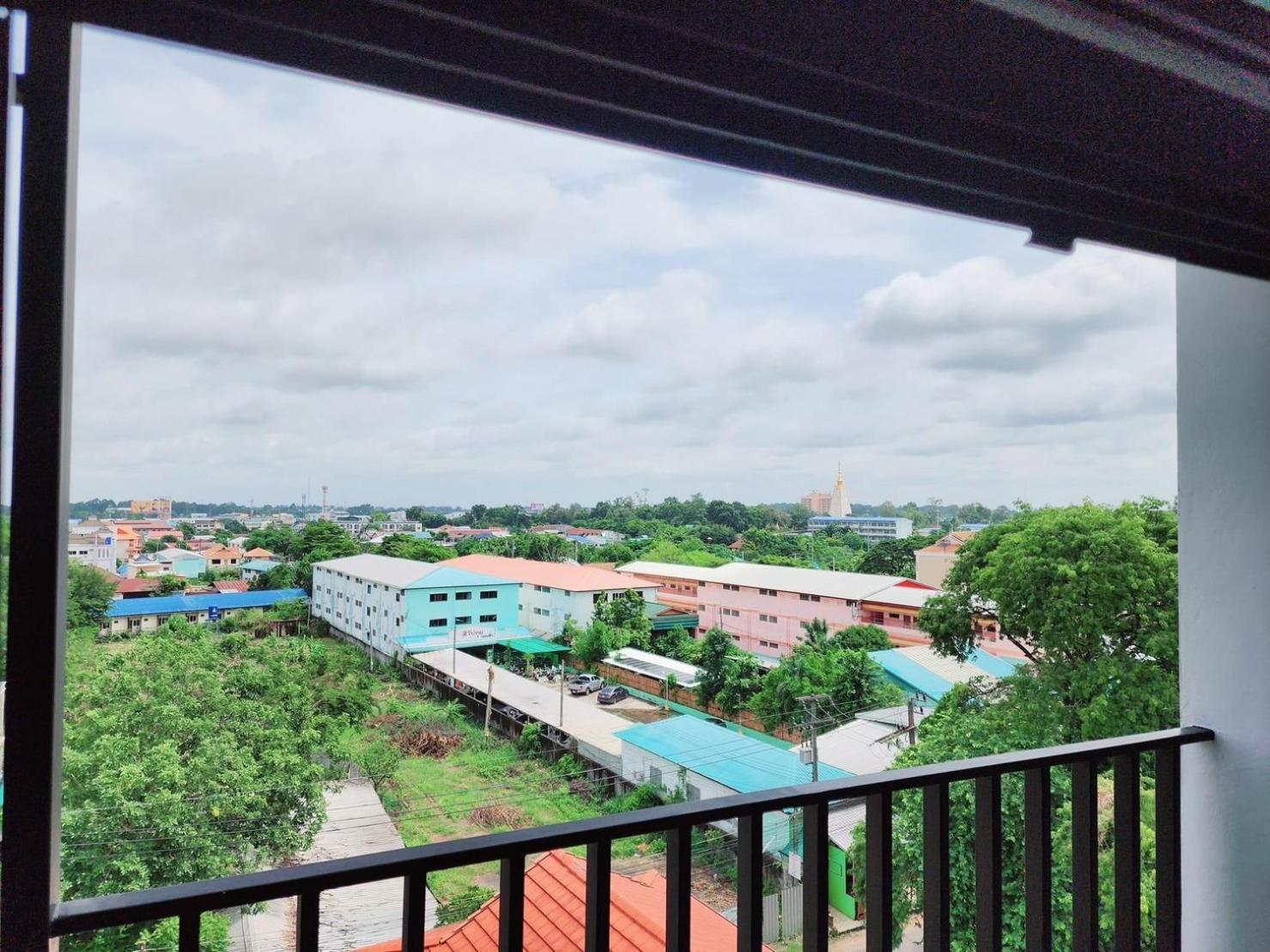 Nakara Hotel, Ubon Ratchathani Buitenkant foto