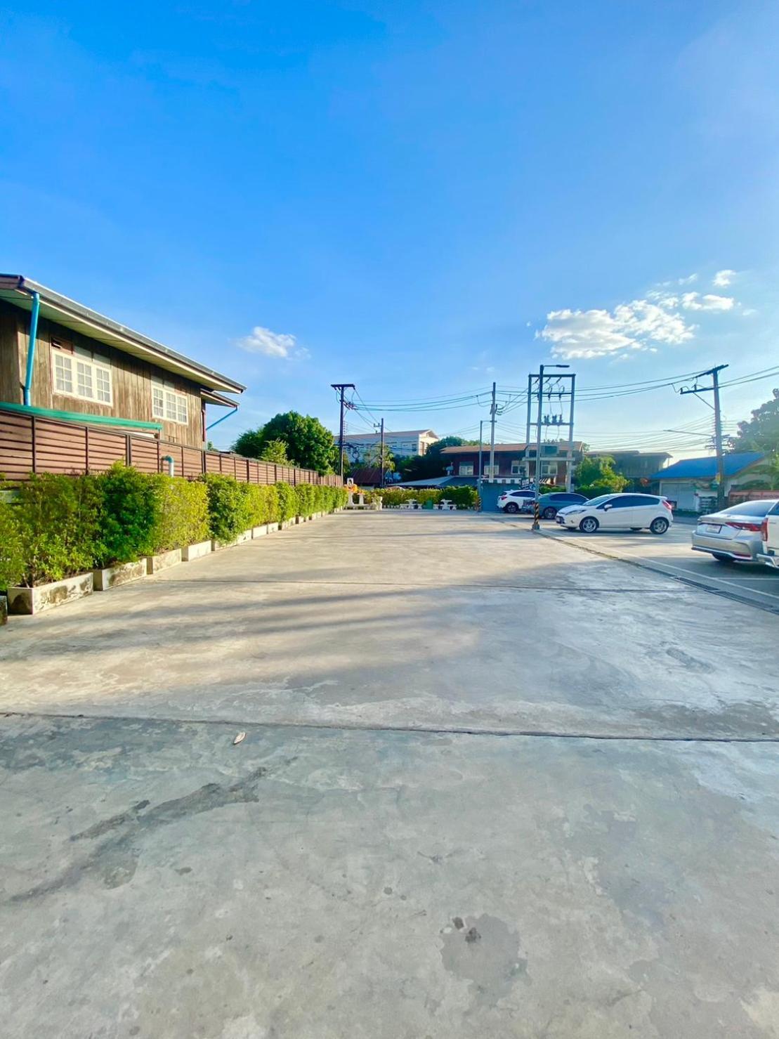 Nakara Hotel, Ubon Ratchathani Buitenkant foto